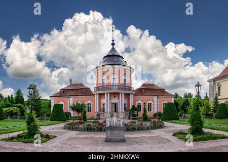 Palazzo cinese nel castello di Zolochiv in Ucraina Foto Stock