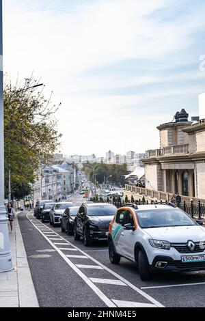 Rozhdestvensky Boulevard vicino al mercato alimentare centrale Foto Stock