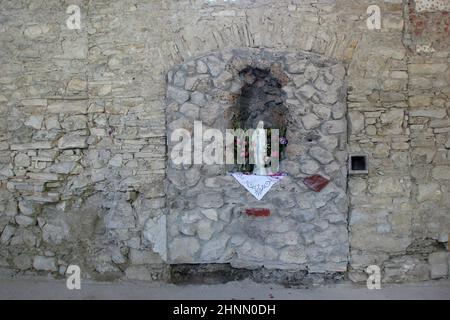 Nostra Signora di Lordes, chiesa francescana di Sant'Antonio da Padova a Cuntic, Croazia Foto Stock