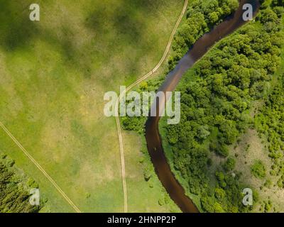 Fiume Dubysa nella Lituania rurale Foto Stock