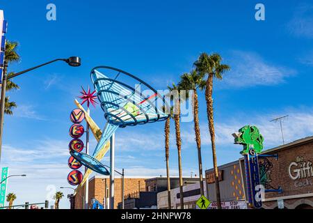 Indicazioni al neon al Fremont East District di Las Vegas Foto Stock