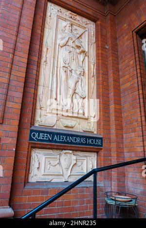 Queen Alexandra’s House, Bremner Road, Kensington Gore, South Kensington London SW7, un ostello per studenti dei Royal Colleges of Music, Art and Science Foto Stock