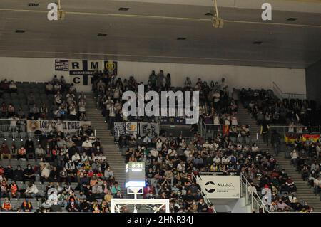 Granada, Spagna. 17th Feb 2022. 17th febbraio 2022; Palazzo Municipale di Deportes; Granada; Andalusia; Spagna; Liga Endesa ACB; Quarti di finale; Copa del Rey; Real Madrid vs Rio Breogan; Berserkers Fans 900/Cordon Press Credit: CORDON PRESS/Alamy Live News Foto Stock