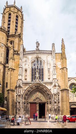 Famosa chiesa Cathedrale Sainte Sauveur ad Aix en Provence Foto Stock