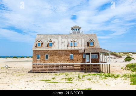 Case di legno nella baia di Manatee vicino a Fort Largo nelle dune delle Keys Foto Stock