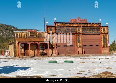 Vecchio edificio storico nella città fantasma di Silver City nel New Mexico, USA Foto Stock