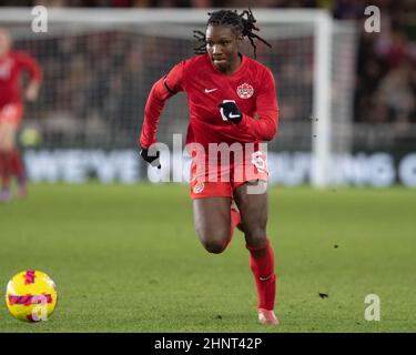 Middlesborough, Regno Unito. 17th Feb 2022. Middlesborough, Inghilterra, 17t febbraio Deanne Rose (6 Canada) durante la partita di calcio dell'Arnold Clark Cup tra Inghilterra e Canada al Riverside di Middlesborough, Inghilterra. Richard Callis/SPP Credit: SPP Sport Press Photo. /Alamy Live News Foto Stock