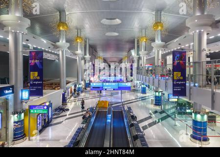 Terminal dell'Aeroporto Internazionale di Dubai Concourse C DXB negli Emirati Arabi Uniti Foto Stock