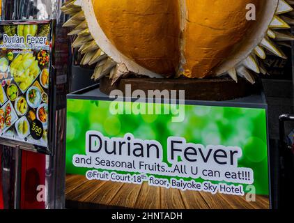 Statua gigante del re di frutta durian, Thailandia. Foto Stock