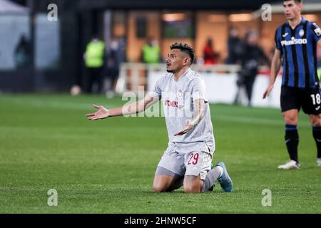 Bergamo, 17 febbraio 2022. Tiquinho attaccante per Olympiacos Pireo F.C. reagisce durante la partita di calcio della Europa League tra Atalanta e Olympiacos al Gewiss Stadium il 17 febbraio 2022 a Bergamo, Italia. Credit: Stefano Nicoli/Speed Media/Alamy Live News Foto Stock