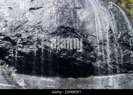 Scenografica cascata veu da Noiva nei pressi di Urubici in Brasile Foto Stock