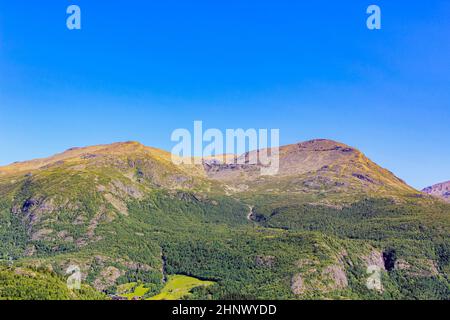 Bel panorama dell'alba Norvegia, Hemsedal Skicenter con montagne in Hemsedalis, Viken. Foto Stock