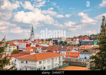 Panorama di Trebbic, sito patrimonio dell'umanità dell'UNESCO in Moravia, Repubblica Ceca, Chiesa di San Martino in Trebbic, Repubblica Ceca Foto Stock