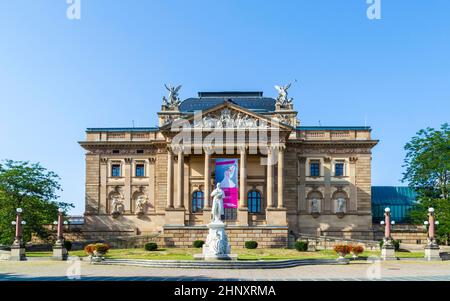 L' HESSISCHES Staatstheater Wiesbaden è il Teatro di Stato di Stato tedesco Hesse in Wiesbaden Foto Stock