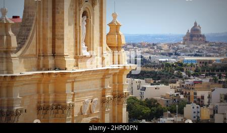 Vista Aeriel di città di Victoria o Rabat e frammento della Cattedrale di Gozo , Victoria, Gozo, Malta . Foto Stock