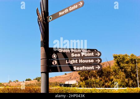 Indicazioni stradali per Città del Capo verso Sea Point Green Point Park Light House Sea Front North Gate. Foto Stock