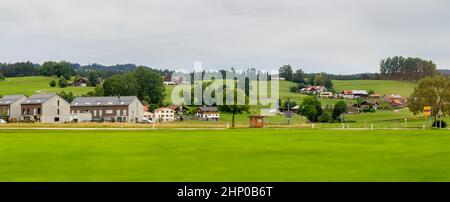 Scenario intorno a Immenstadt, una città nella parte alta di Allgaeu in Baviera, Germania Foto Stock