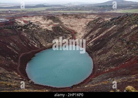 Intorno all'Islanda - Lago del cratere vulcanico di Kerio. Foto Stock