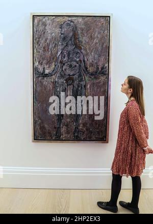 Londra UK 18 Febbraio 2022Jean Dubuffet, Grand Nu Charbonneux, 1944, Est-O4-6 milioni. Dopo la storica asta di $676,1 milioni di opere della stessa collezione nel 2021, Sotheby’s è destinata a svelare la prossima tranche di opere della più preziosa collezione di arte moderna e contemporanea mai apparso sul mercato. Paul Quezada-Neiman/Alamy Live News Foto Stock