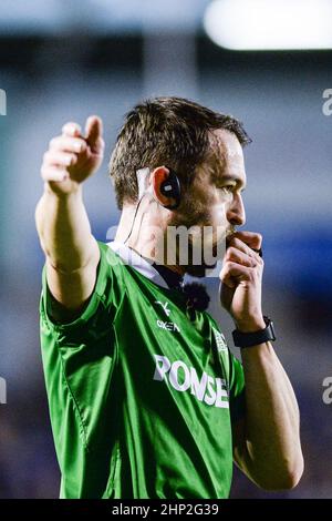 Warrington, Inghilterra - 17 Febbraio 2022 - Referee James Child durante la Rugby League Betfred Super League Round 2 Warrington Wolves vs Castleford Tigers all'Halliwell Jones Stadium di Warrington, Regno Unito Dean Williams Foto Stock