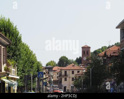 SAN MAURO, ITALIA - CIRCA LUGLIO 2021: Vista del centro storico Foto Stock