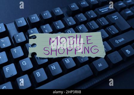 Caption concettuale Mobile Shopping, Word scritto su Acquisto e vendita di beni e servizi attraverso mobile Download documenti concetto, Caricamento A Foto Stock