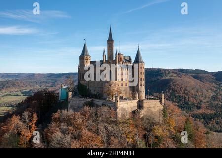 Burg Hohenzollern auf der schwäbischen Alb, Luftbild Foto Stock