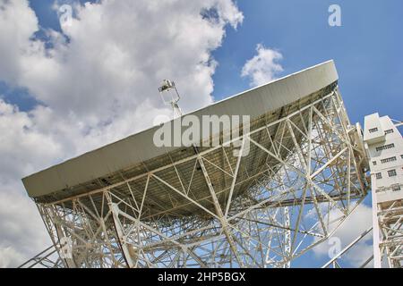 Lovell radio Telescopio presso l'Osservatorio della Jodrell Bank Foto Stock