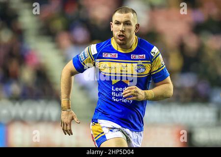 Cameron Smith #17 di Leeds Rhinos in azione Foto Stock