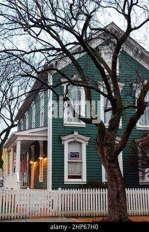 Henry Meyer House, a Chicago, presenta disegni architettonici su case di legno che appaiono più adatti per le case di pietra Foto Stock