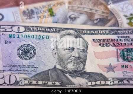 Banconota da 50 dollari e banconota da 200 polacchi Zloty Foto Stock