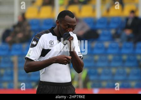 Parma, Italia. 19th Feb 2022. Simy di PARMA CALCIO reagisce durante la partita di Serie B tra Parma Calcio e Ternana Calcio a Ennio Tardini il 19 febbraio 2022 a Parma. Credit: Independent Photo Agency/Alamy Live News Foto Stock