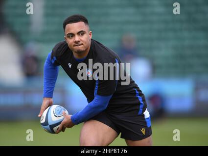 Bath, Regno Unito. 19th Feb 2022. 19th febbraio 2022 ; The Recreation Ground, Bath, Somerset, Inghilterra; Gallagher Premiership Rugby, Bath Versus Leicester; Max Ojomoh di Bath riscalda il credito: Action Plus Sports Images/Alamy Live News Foto Stock