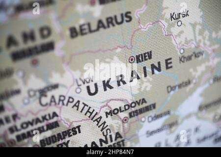 Ucraina e Kiev su una mappa del mondo. Foto Stock