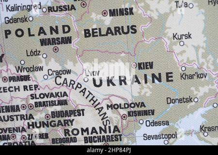 Ucraina e Kiev su una mappa del mondo. Foto Stock