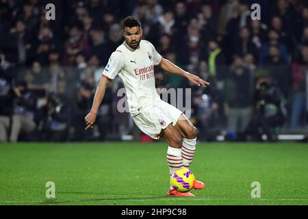 Salerno, Italia. 19th Feb 2022. Milan's Forward Junior Messias in azione durante US Salernitana vs AC Milan, italian soccer Series A match in Salerno, Italy, February 19 2022 Credit: Independent Photo Agency/Alamy Live News Foto Stock