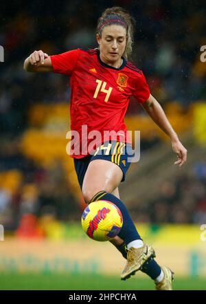 Norwich, Regno Unito. 20th Feb 2022. NORWICH, Regno Unito, FEBBRAIO 20: Alexia Putellas (Putellas Segura) (Barcellona) di Spagna durante la Coppa Arnold Clark tra Inghilterra Donne e Spagna a Carrow Road, Norwich il 20th Febbraio 2022 Credit: Action Foto Sport/Alamy Live News Foto Stock