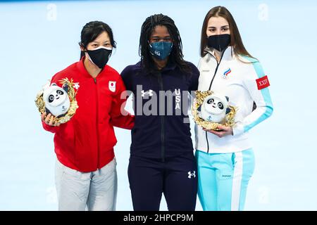 (L-R) Miho Takagi (JPN), Erin Jackson (USA), Angelina Golikova (ROC), 13 FEBBRAIO 2022 - Speed Skating : 500m donne durante l'Olymp di Pechino 2022 Foto Stock