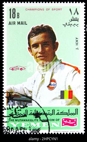 MOSCA, RUSSIA - 4 NOVEMBRE 2021: Francobollo stampato in Yemen mostra J. Ickx, campioni della serie Sport, circa 1969 Foto Stock