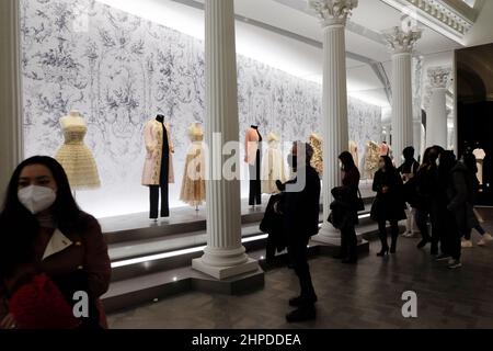 christian dior designer di sogni mostra brooklyn museo 2022 Foto Stock