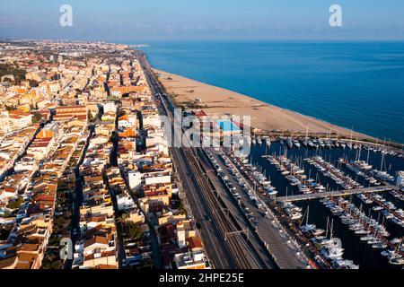 Foto aerea della città spagnola El Masnou Foto Stock