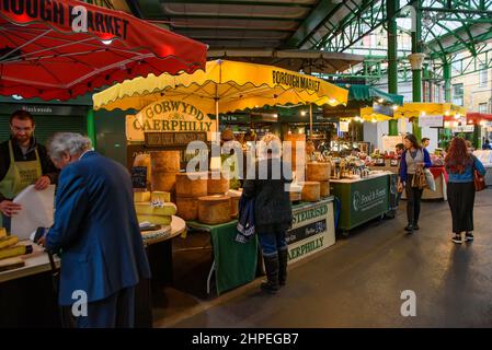 Borough Market, uno dei più antichi mercati alimentari di Londra, Inghilterra Foto Stock