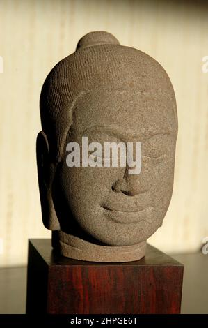 Statua di Jayavarman VII, Phnom Penh, regno di Cambogia, Asia sudorientale Foto Stock