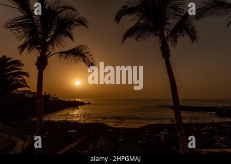 Tramonto sull'oceano Atlantico da Tenerife nelle Isole Canarie Foto Stock