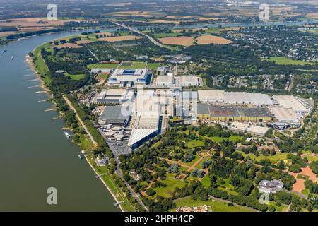 Vista aerea, zona della fiera di Düsseldorf e stadio della lega nazionale di Merkur Spiel-Arena nel distretto Stockum di Düsseldorf, Renania, Foto Stock