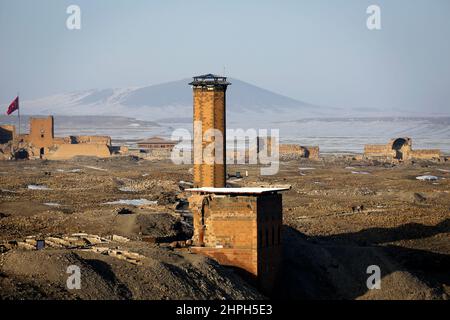 Kars, Istanbul, Turchia. 20th Feb 2022. Ani Ruins, Ani è un sito medievale armeno in rovina e disabitato situato nella provincia turca di Kars, Turchia (Credit Image: © Serkan Senturk/ZUMA Press Wire) Foto Stock