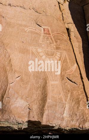 I petroglifi sul ranch McConkie nella forchetta asciutta del canyon di Ashley nello Utah settentrionale sono stati scolpiti nella pietra arenaria dalla gente della coltura di Fremont Foto Stock