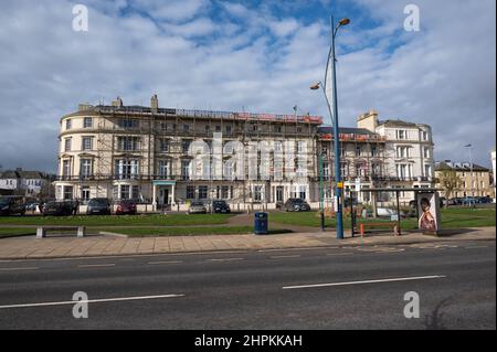 Carlton Hotel Great Yarmouth con impalcatura intorno all'edificio Foto Stock