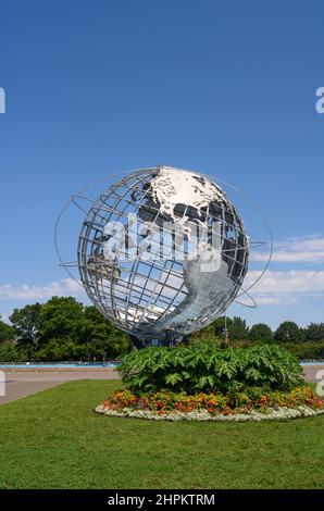 L'Unisphere dalla Fiera Mondiale del 1964 al Flushing Meadows Corona Park, Queens, New York Foto Stock