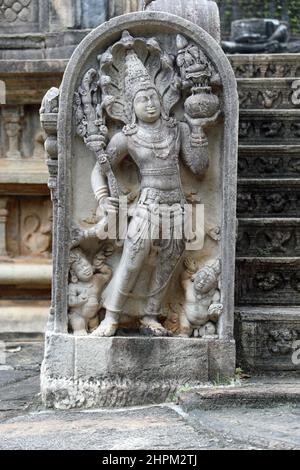 Antico muragala a Polonnaruwa in Sri Lanka Foto Stock